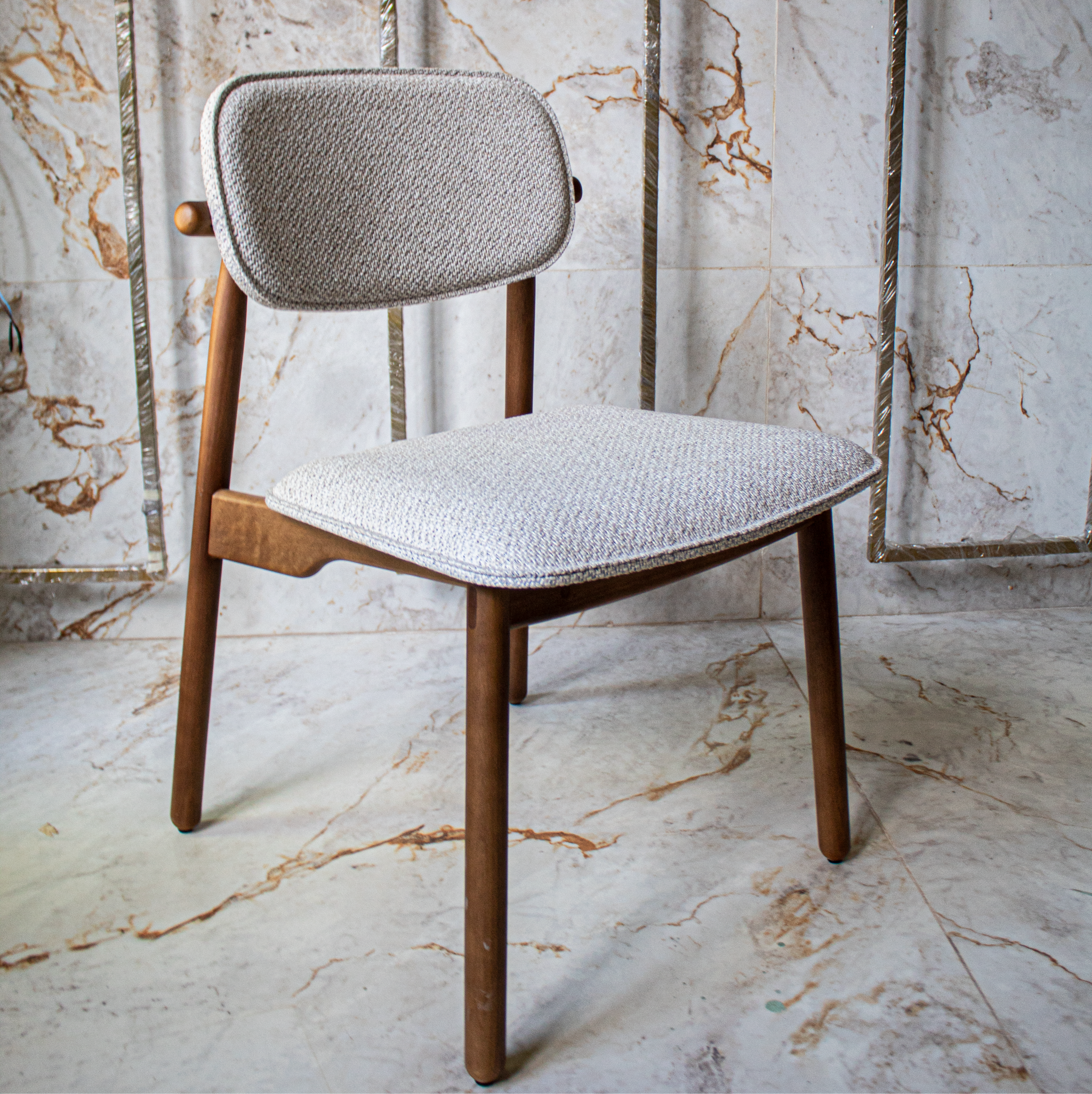 Silla Carioca 02 Castaño